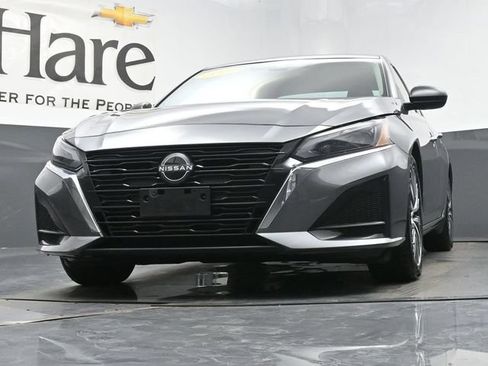 Used 2024 Nissan Altima 2.5 SV FWD image 70