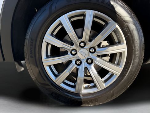 Used 2019 Cadillac XT4 Premium Luxury AWD/4WD image 23