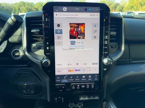 New 2025 RAM 2500 Laramie image 24