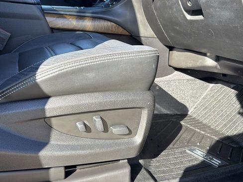 Used 2020 GMC Yukon Denali w/ Denali Ultimate Package image 25