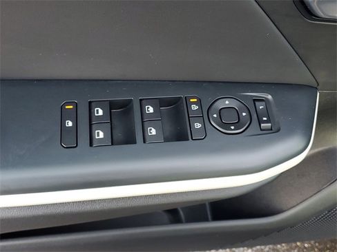 Certified 2025 Kia K4 GT-Line Turbo image 15