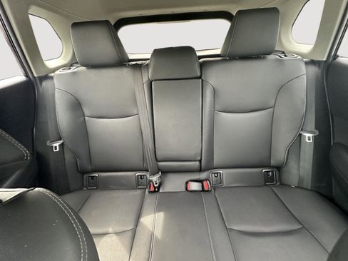 Certified 2025 Toyota Corolla Cross XLE FWD image 13