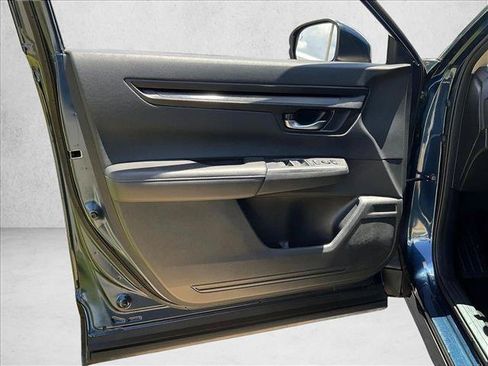 Used 2024 Honda CR-V EX image 17