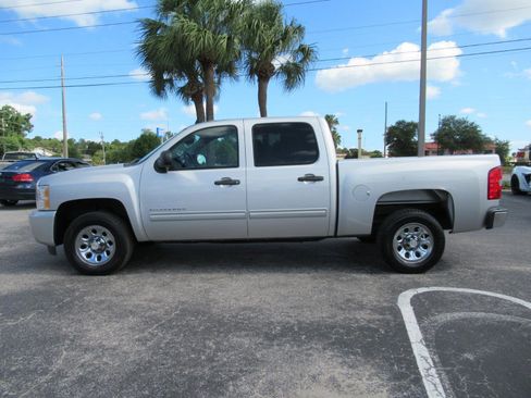 Used 2011 Chevrolet Silverado 1500 LS RWD image 2