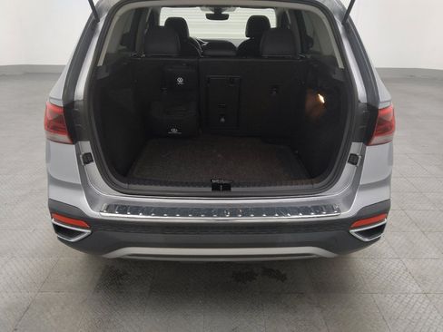 Used 2023 Volkswagen Taos SE image 29