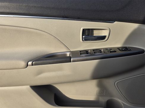 Used 2021 Mitsubishi Outlander Sport SE image 22