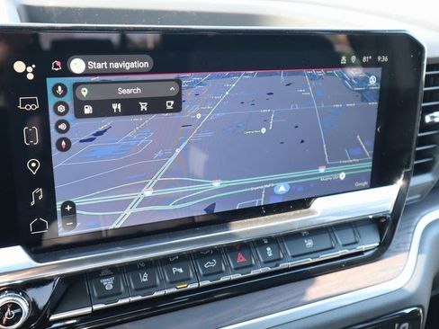 New 2025 GMC Sierra 2500 SLT w/ SLT Premium Package image 5