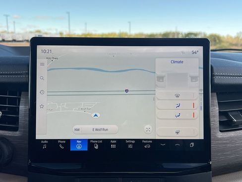 Used 2023 Ford Expedition Limited image 27