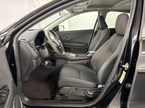 Certified 2021 Honda HR-V EX image 5