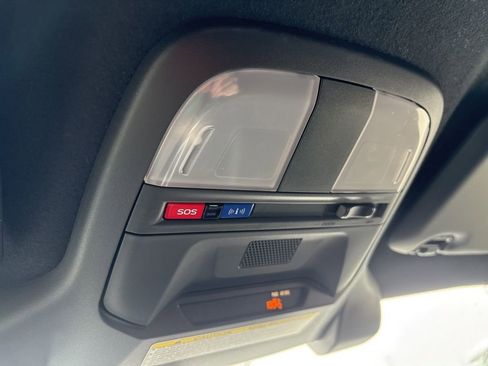 Used 2023 Toyota GR86 Premium w/ ALL Weather Mat Package (TMS) image 20