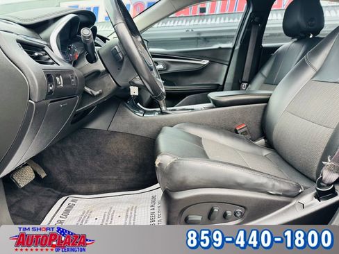 Used 2017 Chevrolet Impala LT image 47