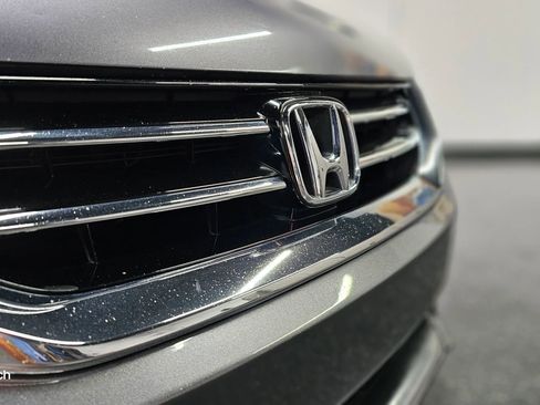 Used 2015 Honda Accord EX-L image 8