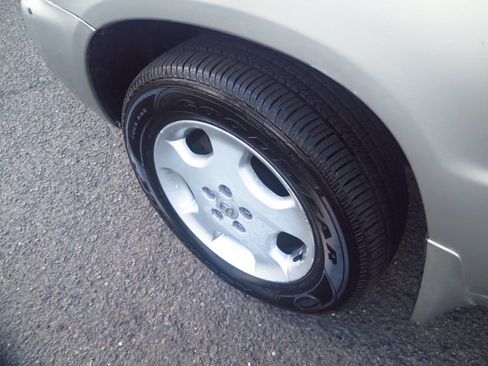 Used 2005 Toyota Highlander Limited image 21