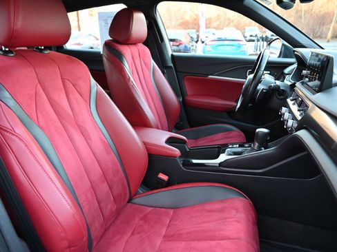 Used 2023 Acura Integra A-Spec image 18