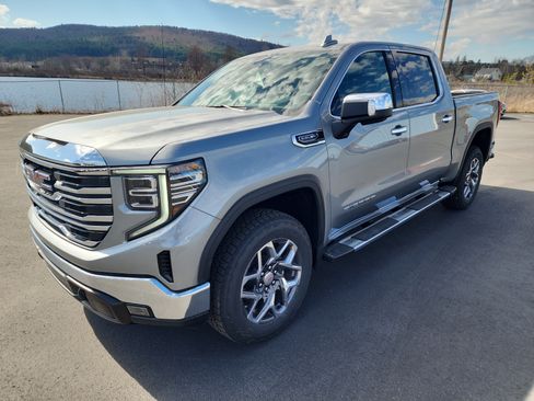 New 2026 GMC Sierra 1500 SLT w/ SLT Convenience Package AWD/4WD image 4