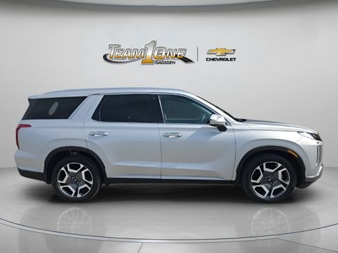 Used 2025 Hyundai Palisade SEL FWD image 9