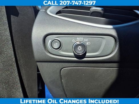 Used 2023 Chevrolet Malibu LT image 12