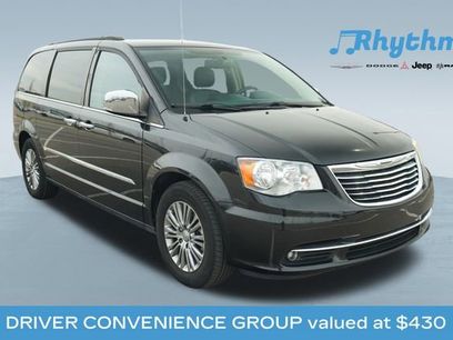Used 2013 Chrysler Town & Country Touring-L w/ Driver Convenience Group