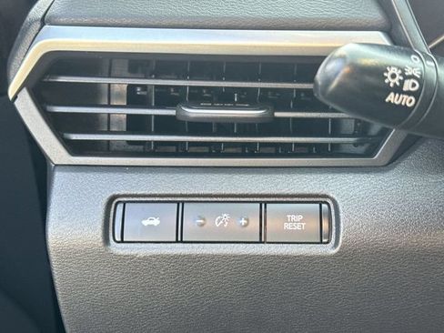 Used 2022 Nissan Altima 2.5 SR FWD image 22