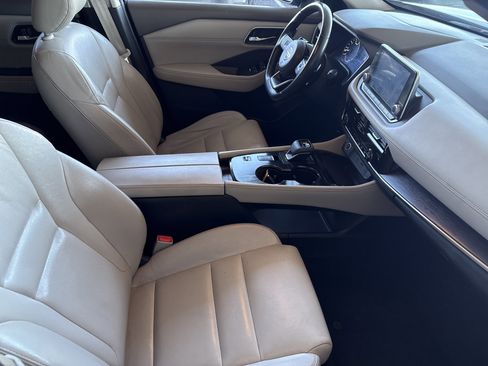 Used 2021 Nissan Rogue SL image 18