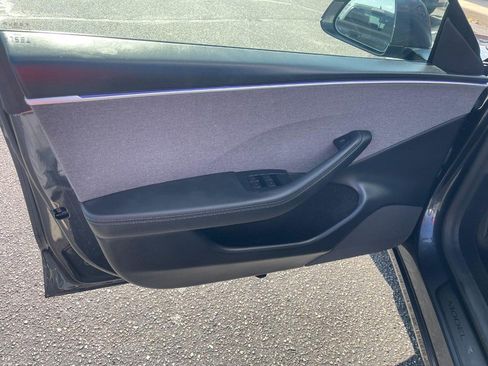 Used 2025 Tesla Model 3 RWD image 17