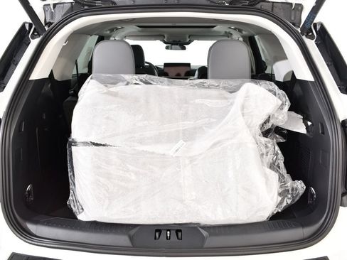 New 2026 Ford Explorer Active w/ Active Comfort Package AWD/4WD image 21