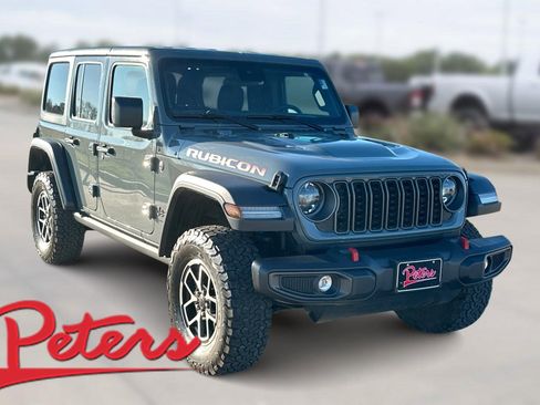 Used 2025 Jeep Wrangler Unlimited Rubicon image 1