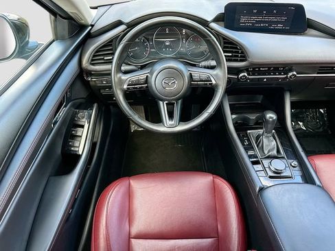 Used 2024 MAZDA MAZDA3 s image 22