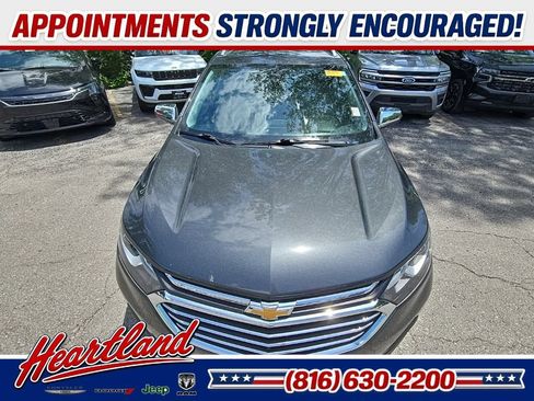 Used 2018 Chevrolet Equinox Premier AWD/4WD image 13