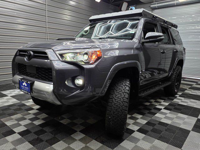 Used 2021 Toyota 4Runner TRD Off-Road Premium w/ Moonroof Package AWD/4WD image 41