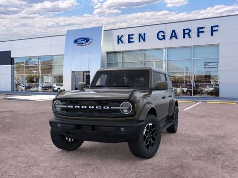 New 2026 Ford Bronco Outer Banks AWD/4WD image 2