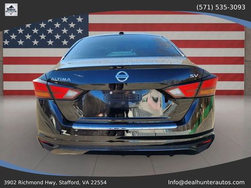 Used 2022 Nissan Altima 2.5 SV FWD image 9