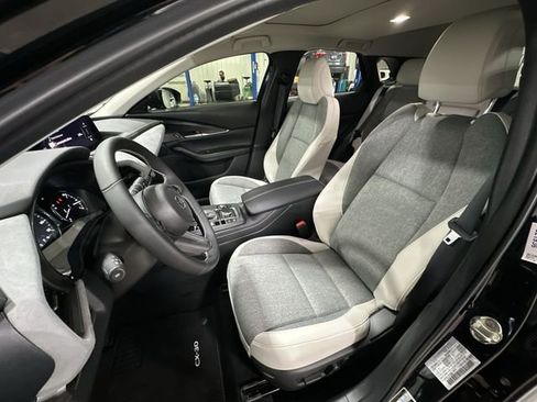 New 2026 MAZDA CX-30 Aire Edition image 17