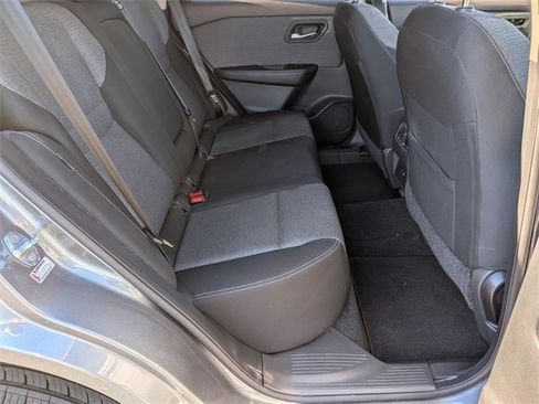 Certified 2023 Nissan Rogue SV image 27