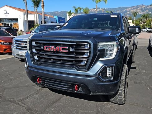 Used 2021 GMC Sierra 1500 AT4 image 2