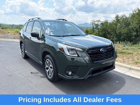 Certified 2024 Subaru Forester Premium AWD/4WD image 1