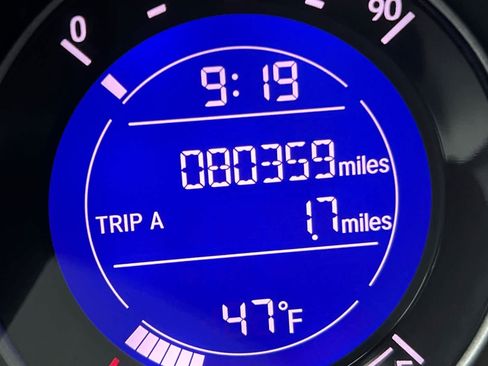 Used 2020 Honda Fit LX image 27