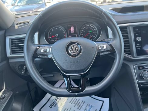 Used 2019 Volkswagen Atlas SE FWD image 17