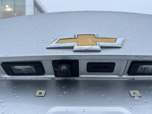 Used 2017 Chevrolet Malibu LT image 15