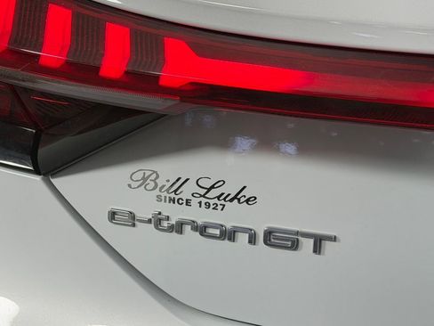 Used 2023 Audi e-tron GT Prestige w/ Prestige Package AWD/4WD image 13