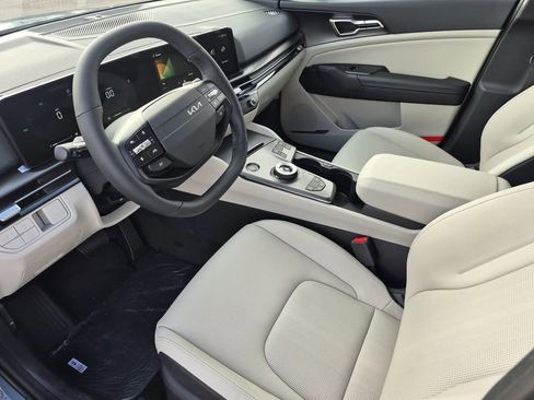 New 2026 Kia Sportage EX image 10