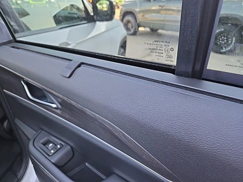 New 2025 Jeep Grand Cherokee Limited w/ Luxury Tech Group II image 82