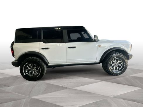 Used 2025 Ford Bronco Badlands AWD/4WD image 9