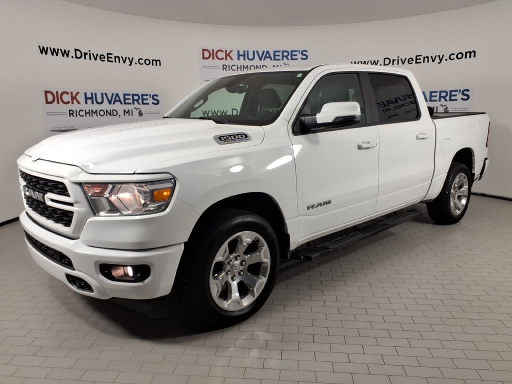 Used 2024 RAM 1500 Big Horn AWD/4WD image 1