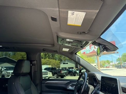 Used 2022 Chevrolet Tahoe Z71 w/ Luxury Package AWD/4WD image 99