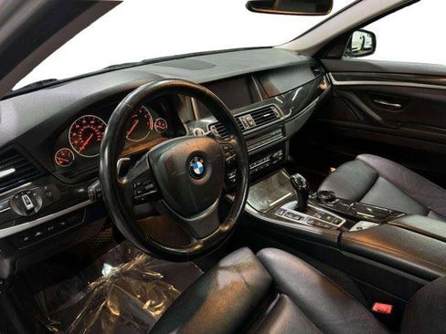 Used 2014 BMW 550i xDrive Sedan AWD/4WD image 17