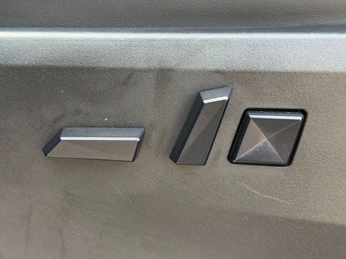 Used 2024 Tesla Cybertruck AWD Crew Cab image 21
