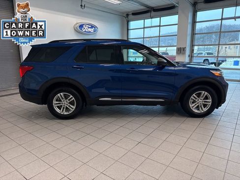 Used 2023 Ford Explorer XLT w/ Equipment Group 202A AWD/4WD image 19