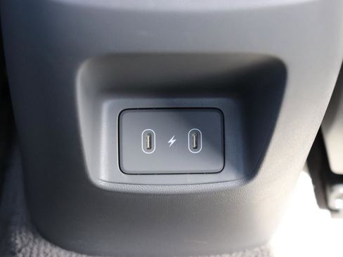 Used 2025 Hyundai Elantra SEL FWD image 22