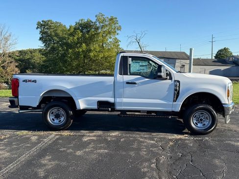 New 2026 Ford F250 XL w/ XL Chrome Package AWD/4WD image 4